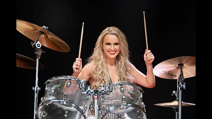 Christie Lamb - Beat of my own drum (Official Musi...