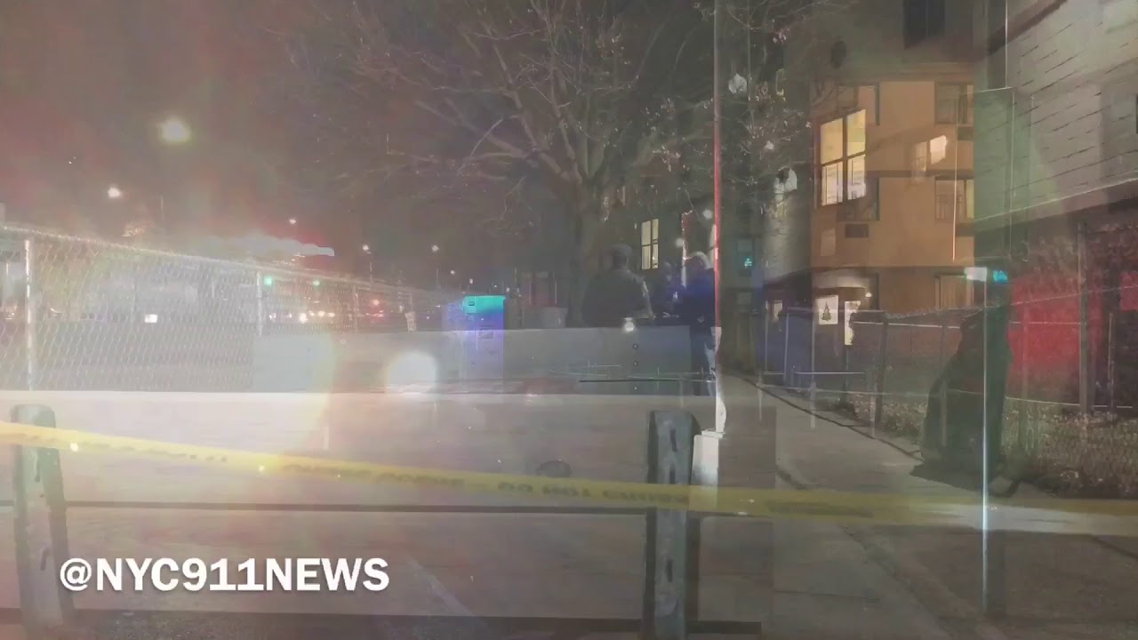 Man shot at Crown Heights, Brooklyn @NYC911NEWS - YouTube