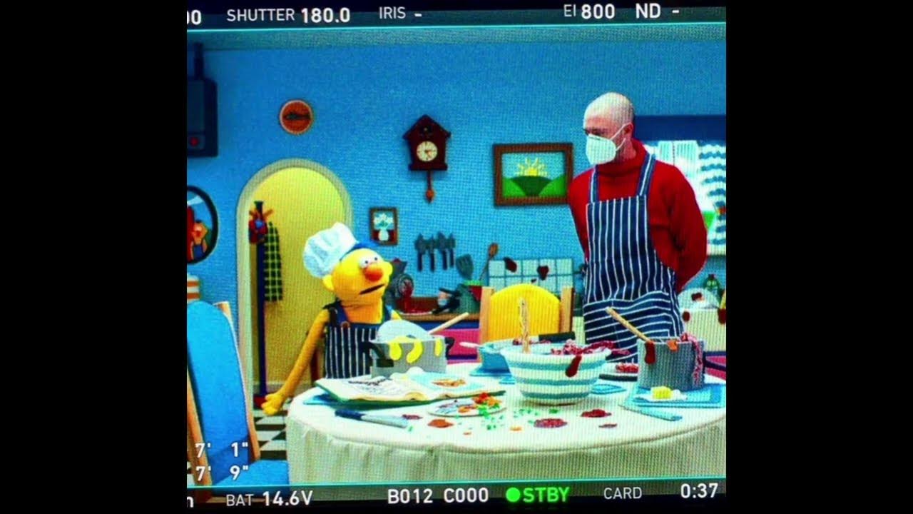 Don't Hug Me Im Scared Behind The Scenes Don't Hug Me I'm Scared TV Series S1 - Behind The Scenes. - YouTube