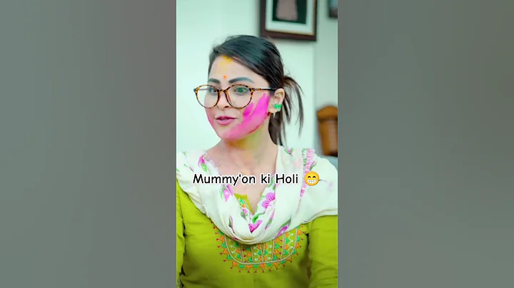Mummy'on ki Holi 😁 #holispecial #holi #holi2024 #indian #mom #momthings #mummy #relatable #deepkaur