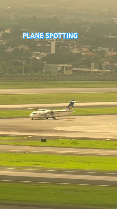 PLANE SPOTTING 2631✈️ #airplane #planespotting #aviation #airport #shortsfeed