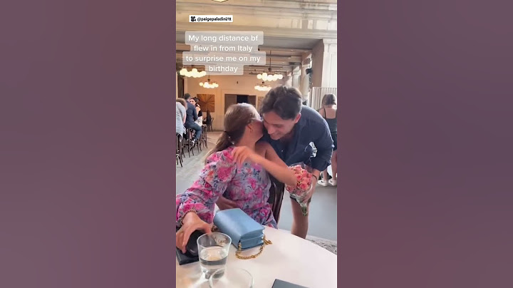 Boyfriend flies in from Italy to surprise girlfriend for her birthday ❤️❤️