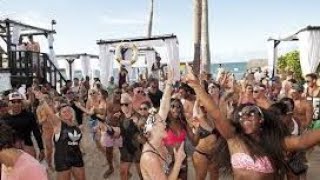 Dominican Republic Goes Crazy For The Holidays