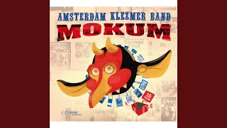 Video thumbnail of "Amsterdam Klezmer Band - Naie Chuppe"