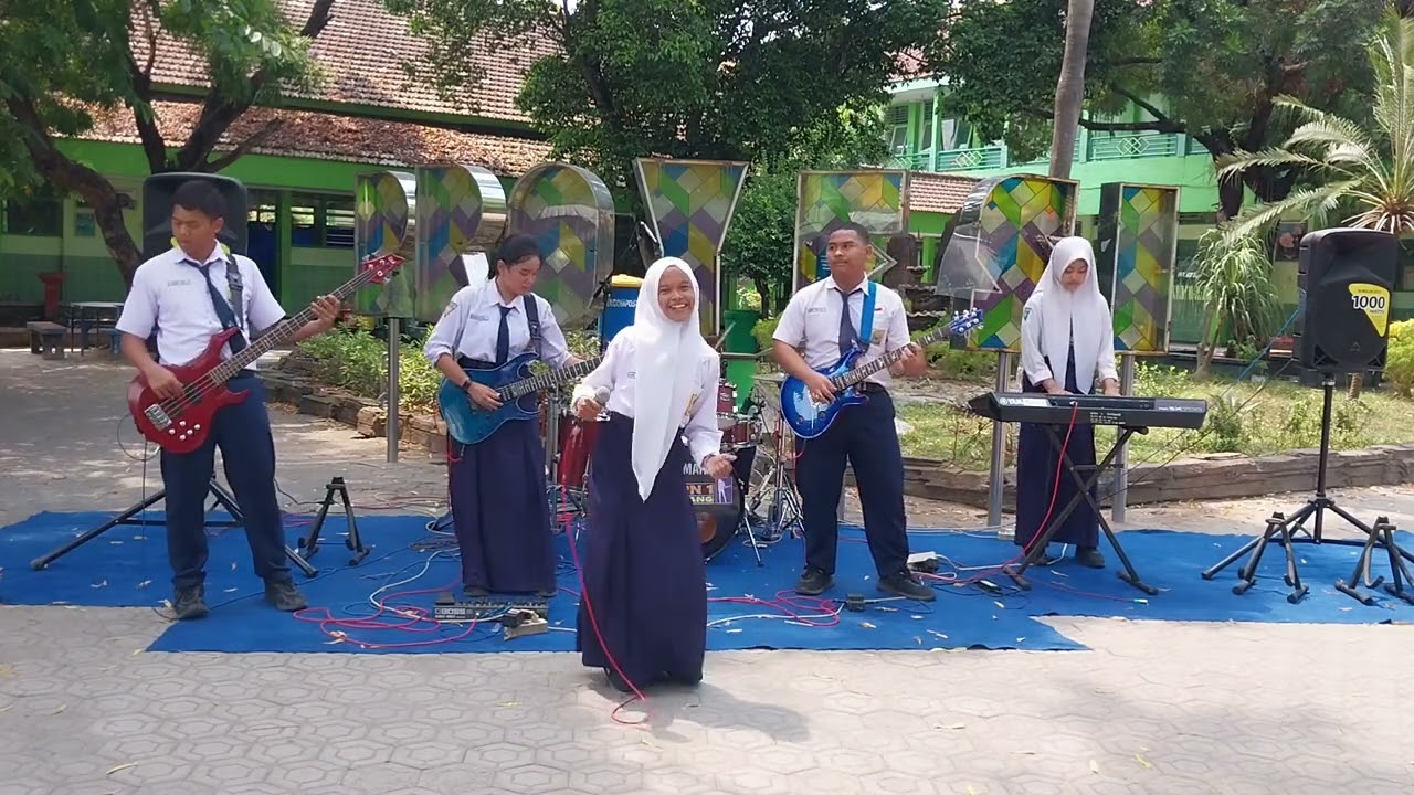 Terbang bersamaku -Kangen Band cover Glas's band #pelajarjombang #musisi #bandpelajar #band
