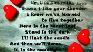 Kenny Loggins - Heartlight (Lyrics) chords