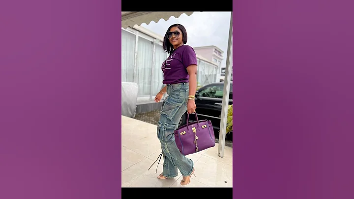 Nollywood Actress, Mercy Aigbe dazzle's fans as she stepped out looking so gorgeous in this outfit.