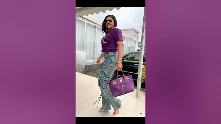 Nollywood Actress, Mercy Aigbe dazzle's fans as she stepped out looking so gorgeous in this outfit.