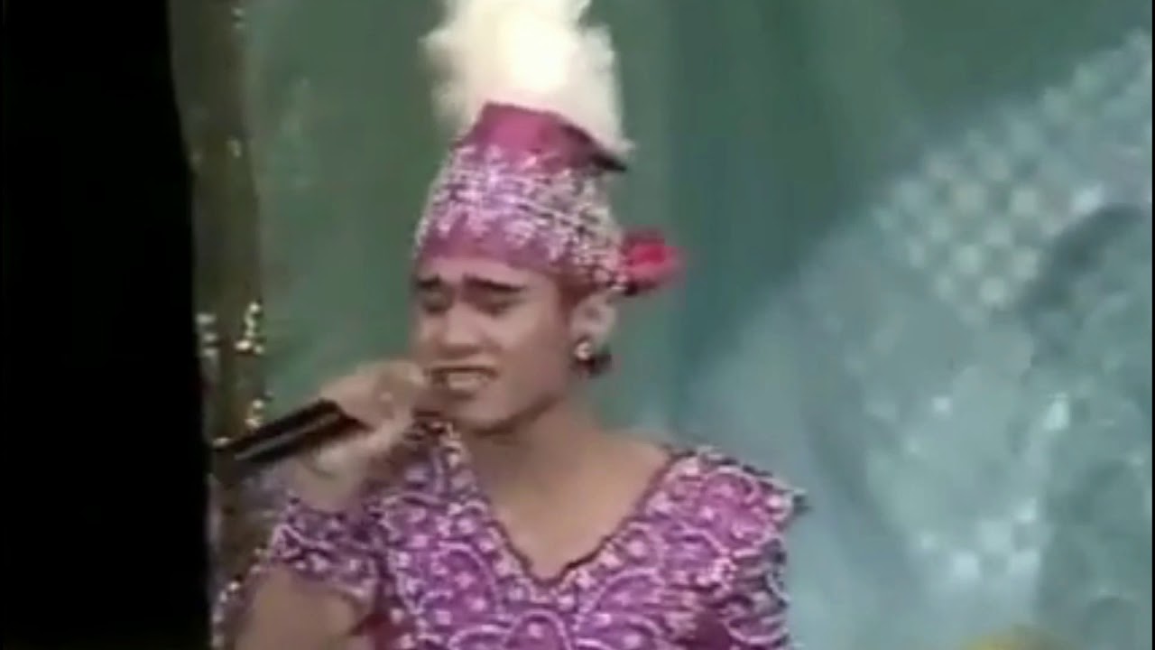 ปอยฝ้าย มาลัยพร @ ศิลป์สังวาสการลำเปิดตัว..แก้วเสียงพระเอกหมอลำ - YouTube ปอยฝ้าย มาลัยพร @ ศิลป์สังวาสการลำเปิดตัว..แก้วเสียงพระเอกหมอลำ - Youtube