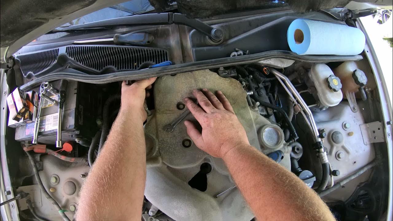 How to change the spark plugs on a 0307 Cadillac CTS 3.6 YouTube