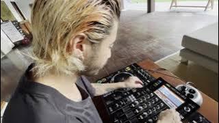 Hotel Barong: XDJ XZ Review & Comparison (Powered By Pioneer Dj Indonesia)