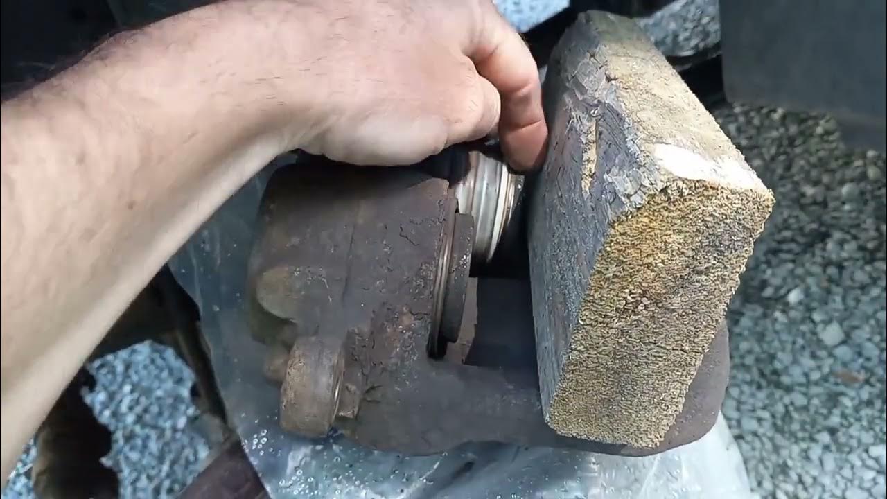 Ford Superduty Stuck Caliper Fix YouTube