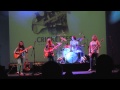 Capture de la vidéo Apache By The Crickettes At The Secombe Theatre 4Th January 2014