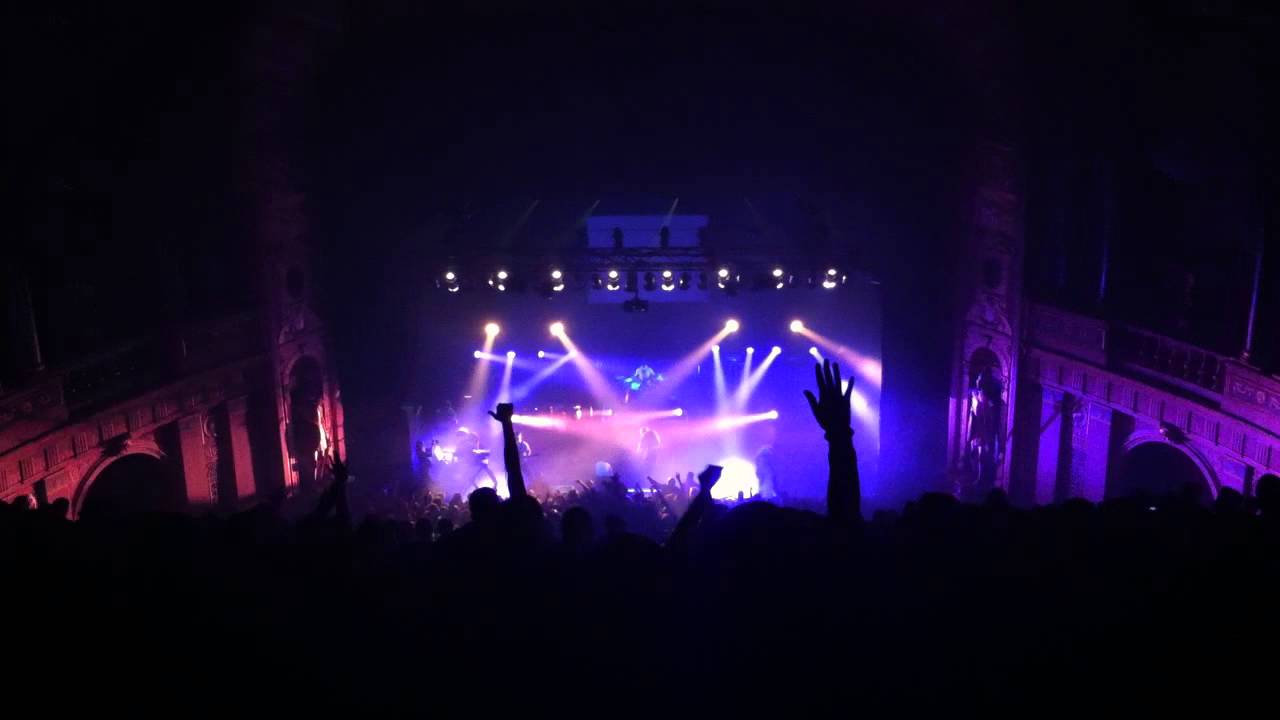 Underoath Writing on the Walls [HD] Detroit Filmore Farewell Tour 1