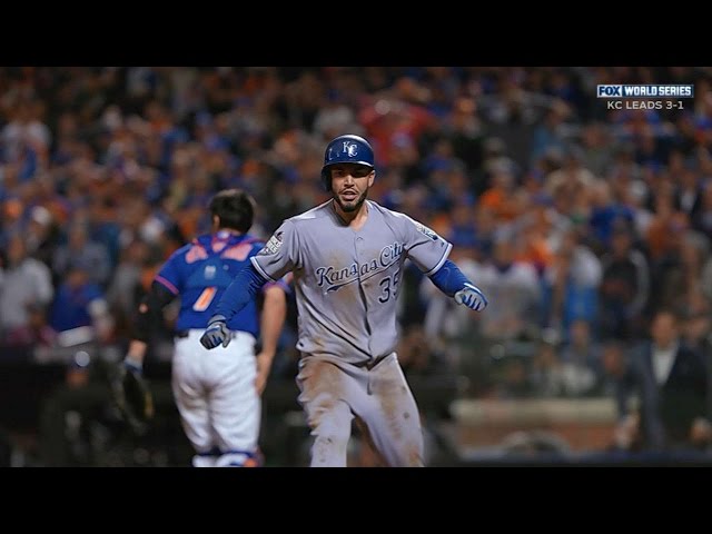 Hosmer races home to tie game in 9th 