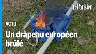 Agen : des agriculteurs en colère brûlent un drapeau européen