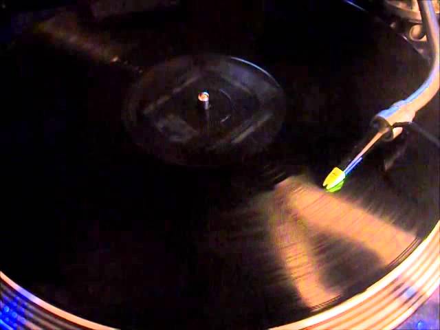 CANDY BOWMAN - I WANNA FEEL YOUR LOVE (12 INCH VERSION)