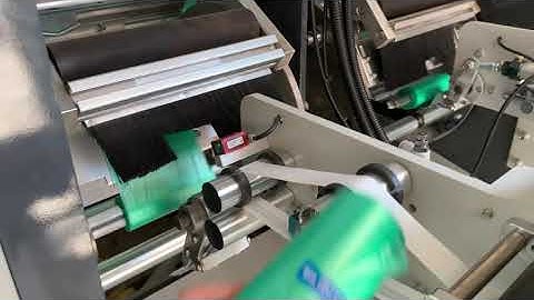 Double lines coreless garbage bag on roll machine  With auto sticker Whatsapp: 0086-13616770683