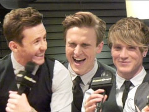 ha:-mcfly-play-the-serious-lyrics-game---and-can't-stop-laughing