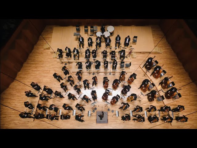 Han-Na Chang conducts de Falla 