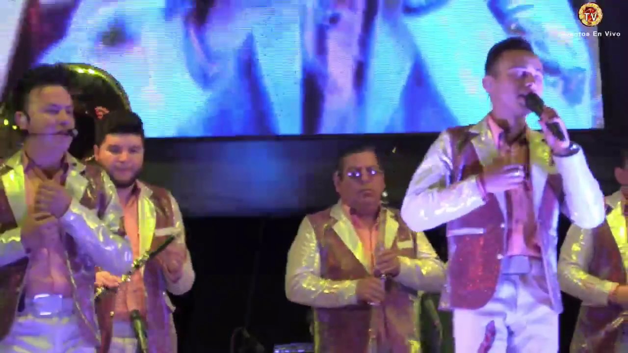 BAILE EN QUIRINGUARO MICHOACAN CON BANDA YURIRENSE  26 DE MAYO 2019