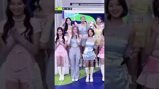 TWICE performed at the MCOUNTDOWN Music Show TWICE Se presen…