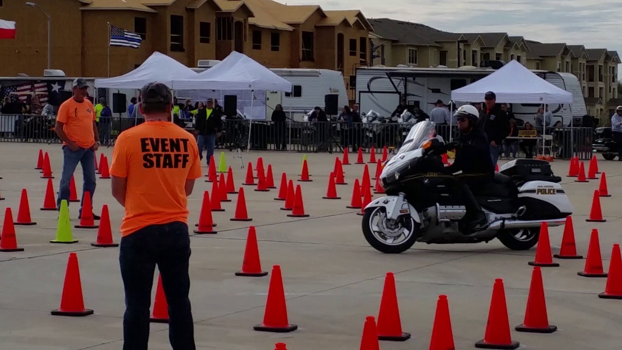 goldwing police motorcycle