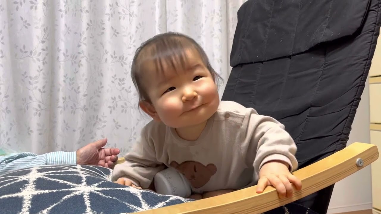 生後11ヶ月】実家に帰省中のりっくん2 - YouTube