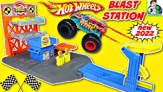 Hot Wheels Monster Trucks Arena Smashers Demo Derby Car Jump Challenge 1 ct