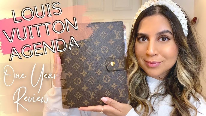 Which size would you choose? Check out my latest  video for a  comparison of the 3 Louis Vuitton ring agendas. Hope you all have a…