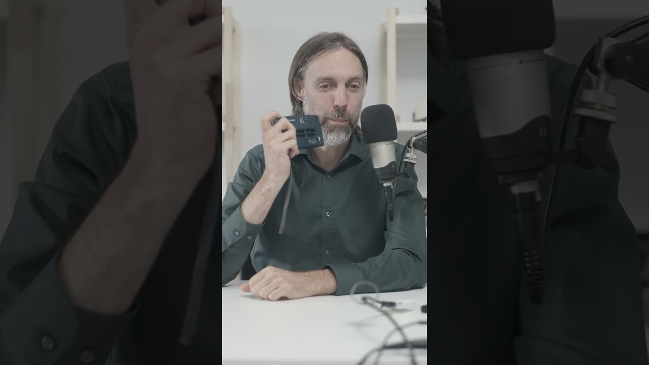 16-линзовая камера, снимающая наши микрофильмы.