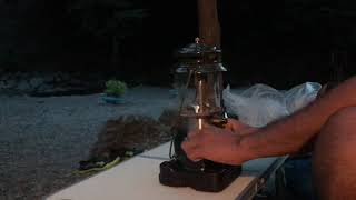 VIDEO INDONESIA EXPOSE - JATENG - Lampu petroma adalah lampu tradisional yang mengunakan bahan bakar. 