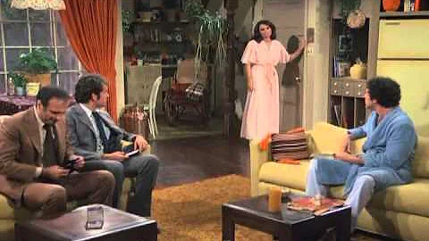 RHODA S02E01 - Kiss your Epaulets Goodbye
