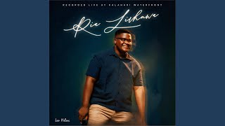 Ria Livhuwa (Live)