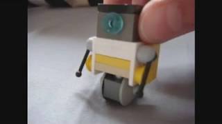 LEGO Borderlands: How to build a Claptrap (CL4P-TP)