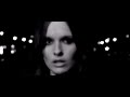 Nina Kinert 'In My Clutch'