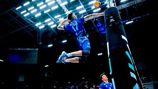 Viktor Poletaev Showed Everyone Who is a Monster of the Vertical Jump | HD |