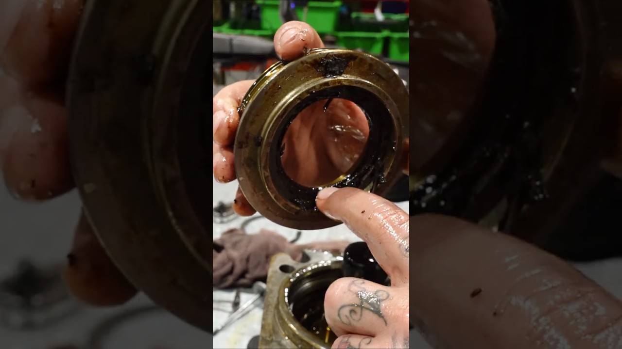 How does oil get BURNT in your Hydraulic System?