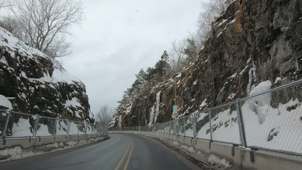 Driving to Downtown Montreal, Canada | Winter City Streets via Mount Royal