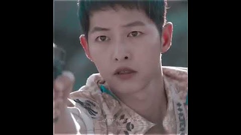 Thumbnail of When he saw Her 🥺🥺🥺🥺 He Was Scared 😭😭😭😭#moyon#shijin#descendants of the sun