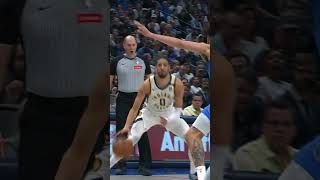 DIME 👀 Tyrese Haliburton Goes Around Defender on Assist to Jalen Smith at Mavericks | Indiana Pacers