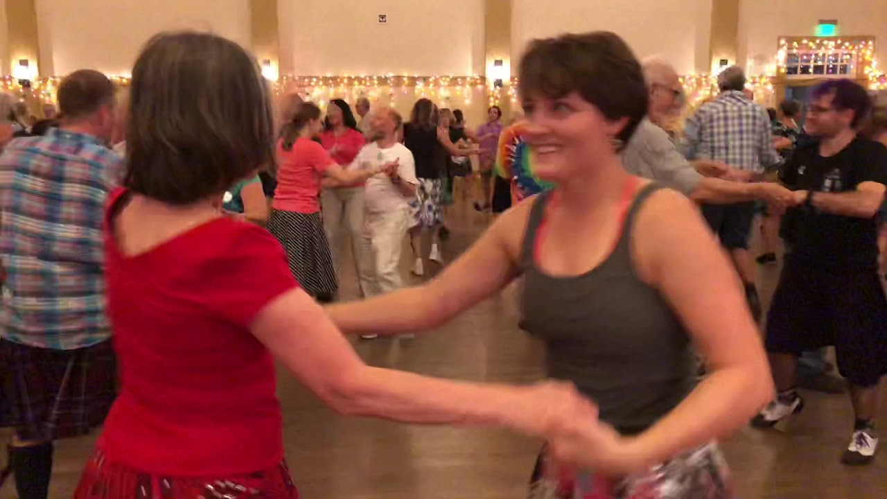 Harvest Moon Festival 2018 Contra Dance - YouTube