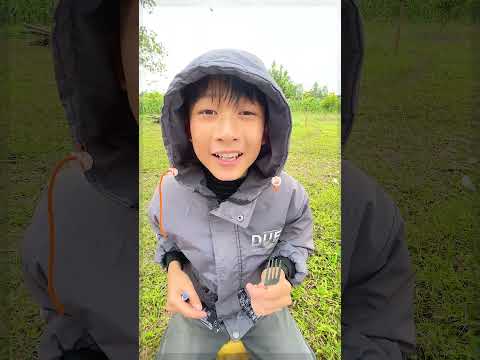 Anh trai thông minh cách vẽ bông hoa hướng dương đẹp nhất #shorts