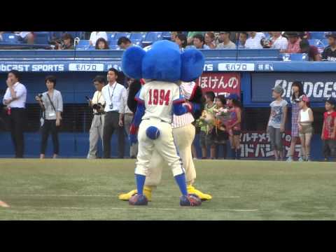 20120901ドアラとつば九郎　コラボダンス　（神宮）
