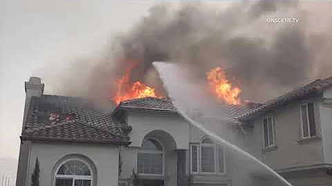 Blue Ridge Fire Burns Home in Yorba Linda, Thousan...