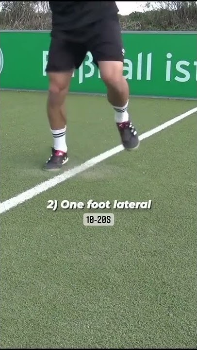 how-to-get-quick-feet-soccertraining-footballtraining-soccershorts