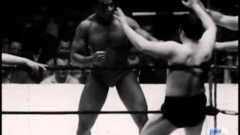 Sweet Daddy Siki & Art Thomas vs. The Sicilians (L...