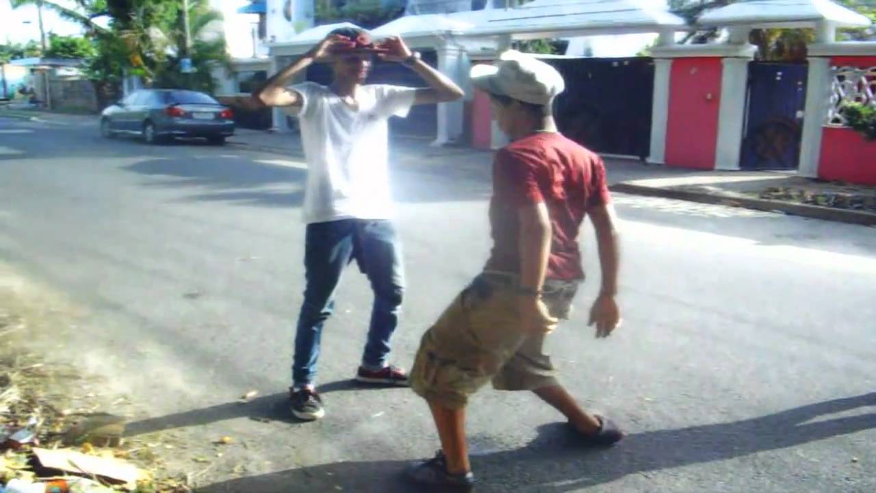 Adan Vs. Legend Friendly Dougie Battle