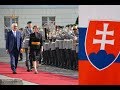 Ehrenbataillon - Slowakische Präsidentin Zuzana Čaputová - militärische Ehren