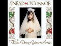Video thumbnail for Sinéad O'Connor - Door Peep (reggae)
